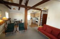 Flat / Apartment, 2 bedrooms, Leasehold