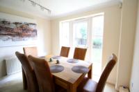 Detached House, 4 bedrooms, Freehold