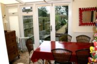 Mid-Terrace House, 2 bedrooms, Freehold