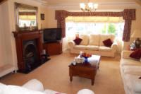 Bungalow, 4 bedrooms, Freehold