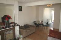 Semi-Detached House, 3 bedrooms, Freehold