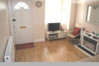 End-of-Terrace House, 2 bedrooms, Freehold