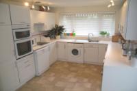 Semi-Detached House, 4 bedrooms, Freehold