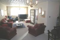 End-of-Terrace House, 5 bedrooms, Freehold