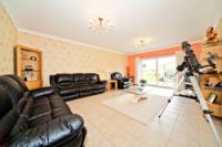 Semi-Detached House, 5 bedrooms, Freehold