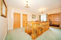 Semi-Detached House, 5 bedrooms, Freehold