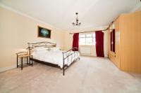 Semi-Detached House, 5 bedrooms, Freehold