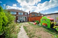 Semi-Detached House, 3 bedrooms, Freehold