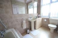 Semi-Detached House, 3 bedrooms, Freehold