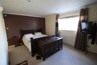 Bungalow, 4 bedrooms, Freehold