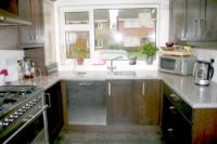 Detached House, 4 bedrooms, Freehold