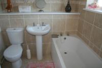 Detached House, 4 bedrooms, Freehold