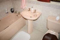 Detached House, 4 bedrooms, Freehold