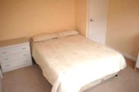 Semi-Detached House, 3 bedrooms, Freehold