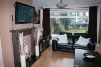 Semi-Detached House, 3 bedrooms, Freehold