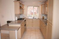 Detached House, 4 bedrooms, Freehold