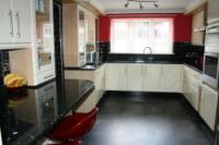 Detached House, 4 bedrooms, Freehold