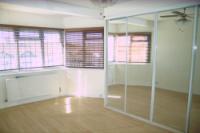 End-of-Terrace House, 5 bedrooms, Freehold