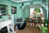Semi-Detached House, 5 bedrooms, Freehold