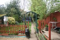 Semi-Detached House, 5 bedrooms, Freehold