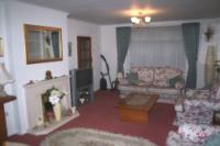 Mid-Terrace House, 3 bedrooms, Freehold