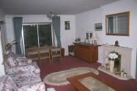 Mid-Terrace House, 3 bedrooms, Freehold