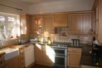 Semi-Detached House, 6 bedrooms, Freehold