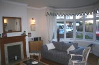 Semi-Detached House, 5 bedrooms, Freehold