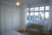 Semi-Detached House, 5 bedrooms, Freehold