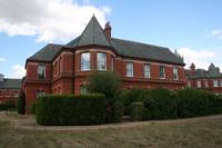Mid-Terrace House, 2 bedrooms
