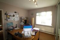 Bungalow, 5 bedrooms, Freehold