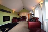Bungalow, 5 bedrooms, Freehold