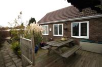 Bungalow, 5 bedrooms, Freehold