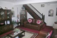 End-of-Terrace House, 3 bedrooms, Freehold