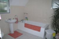 Cottage, 4 bedrooms, Freehold