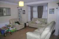 Mid-Terrace House, 3 bedrooms, Freehold