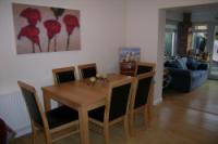 Semi-Detached House, 4 bedrooms, Freehold