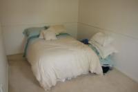 Mid-Terrace House, 3 bedrooms, Freehold