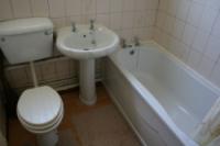 Mid-Terrace House, 3 bedrooms, Freehold