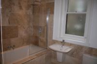 Flat / Apartment, 3 bedrooms, Share of Freehold