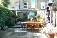 Mid-Terrace House, 3 bedrooms, Freehold