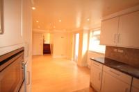 Flat / Apartment, 2 bedrooms, Leasehold
