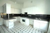 Flat / Apartment, 2 bedrooms, Leasehold