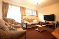 Mid-Terrace House, 3 bedrooms, Freehold