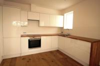 Flat / Apartment, 3 bedrooms, Leasehold