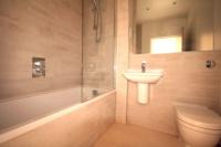 Flat / Apartment, 3 bedrooms, Leasehold