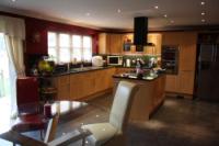 Detached House, 5 bedrooms, Freehold