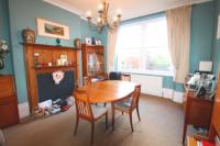 Semi-Detached House, 4 bedrooms, Freehold