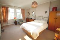 Semi-Detached House, 4 bedrooms, Freehold