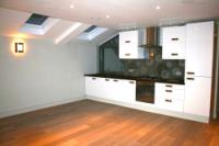 Flat / Apartment, 3 bedrooms